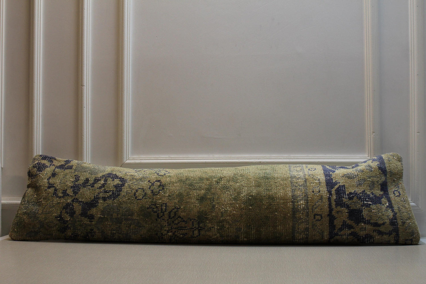 Vintage Turkish Rug Runner: Handmade Wool Anatolian Carpet