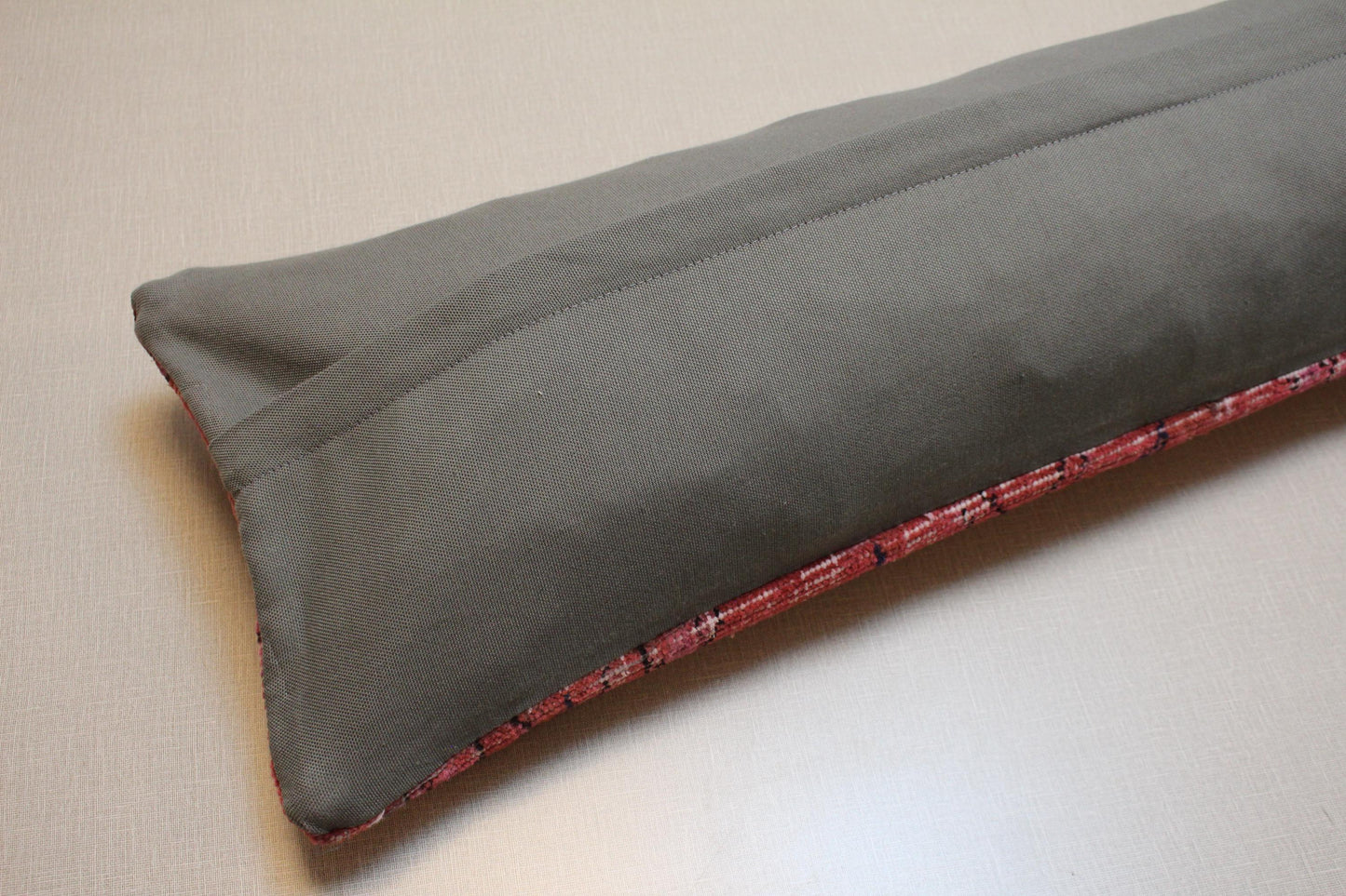 Vintage Turkish Kilim Pillow Cover: Red, Pink, Purple Floral - 30x120cm