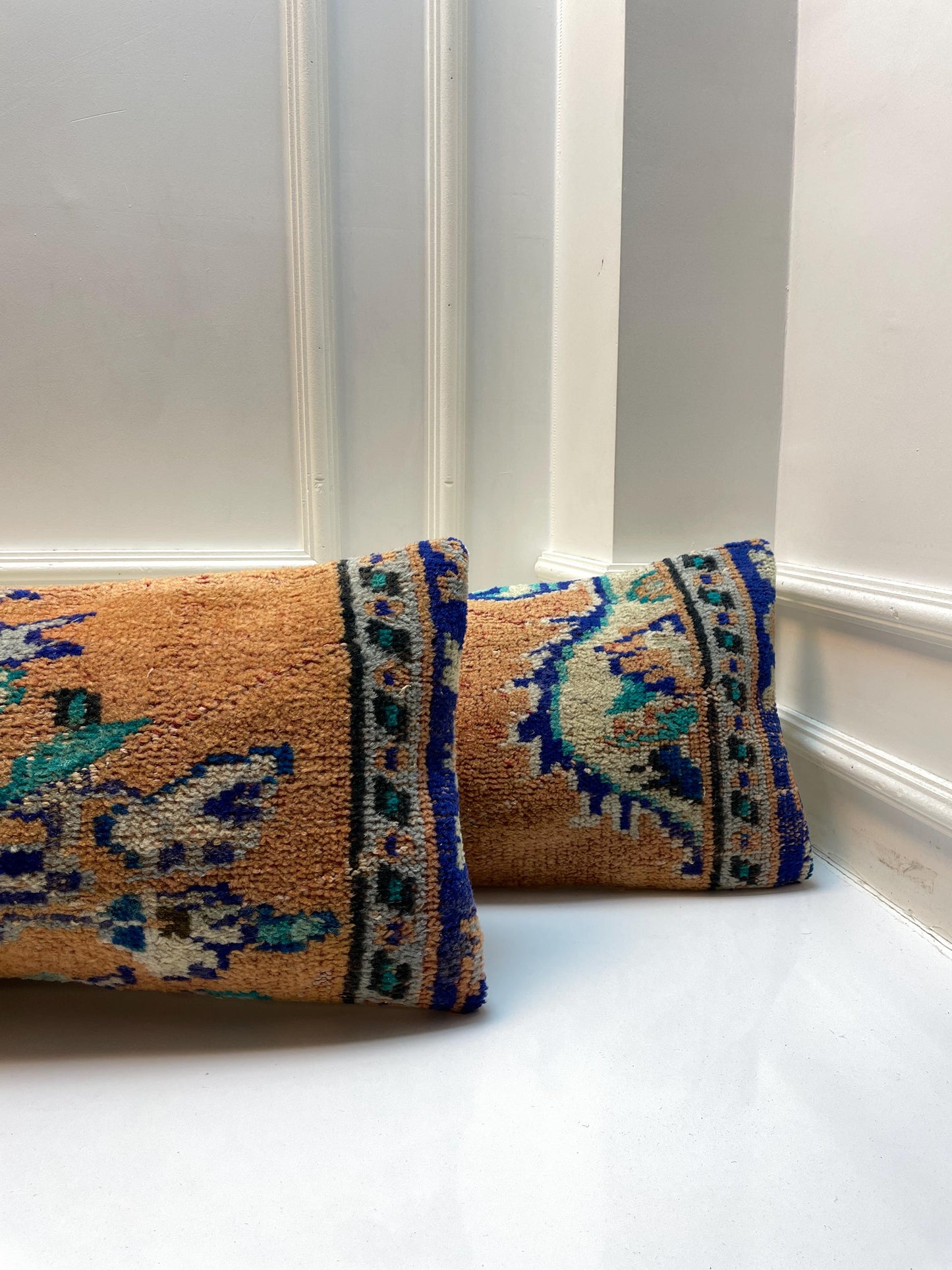 Vintage Turkish Kilim Lumbar Pillow Cover – 12x48 Wool Rug Cushion