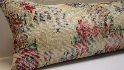 Floral Vintage Kilim Lumbar Pillow Cover: Pastel Rose Design