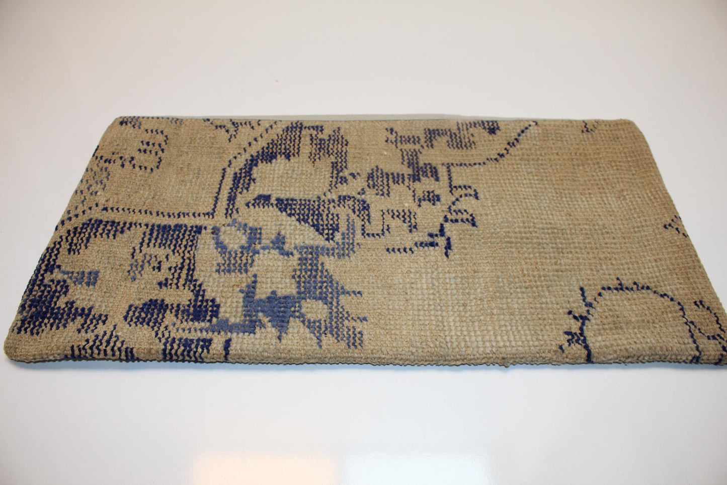 Vintage Turkish Kilim Pillow Cover, Beige Navy Floral Cushion (12x24 inch)