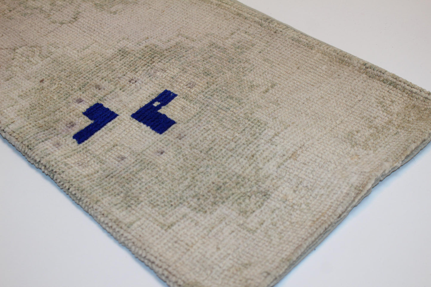 Handmade Turkish Kilim Pillow Cover, Beige Sage Woven Rug Cushion (12x24 inch)