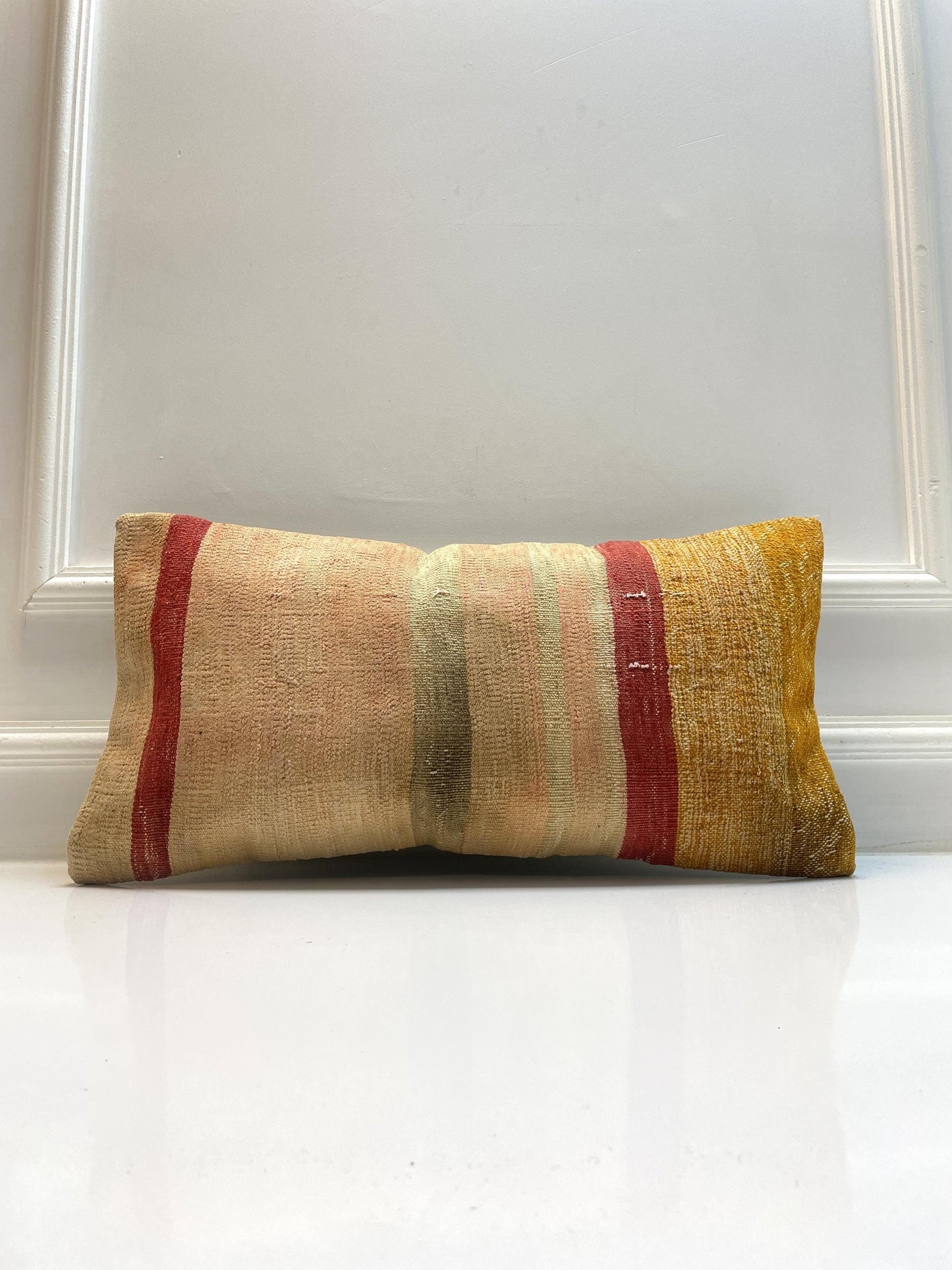 Vintage Turkish Kilim Lumbar Pillow – Handmade Wool Boho Cushion, 12x24 inch