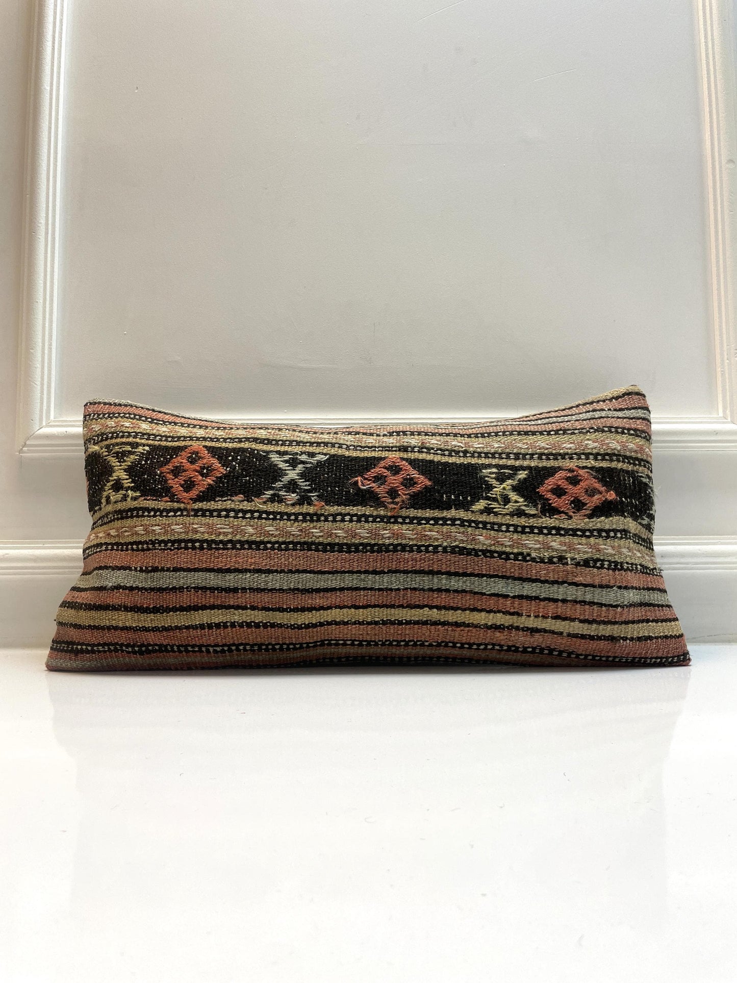 Vintage Turkish Kilim Lumbar Pillow – Tribal Wool Rug Cushion, Boho Rustic (12x24 inch)