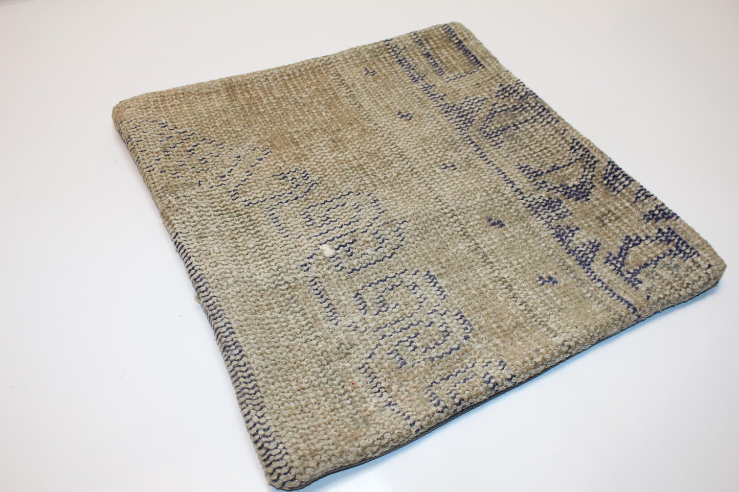 Vintage Turkish Kilim Pillow Cover, Minimal Faded Rug Cushion, Natural Linen Look Textile Accent, 16x16 inch