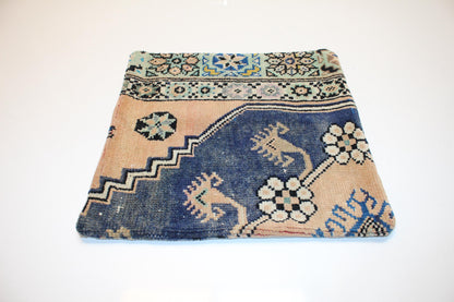 Heritage Kilim Pillow – Graphic Tribal Accent 16x16 inch