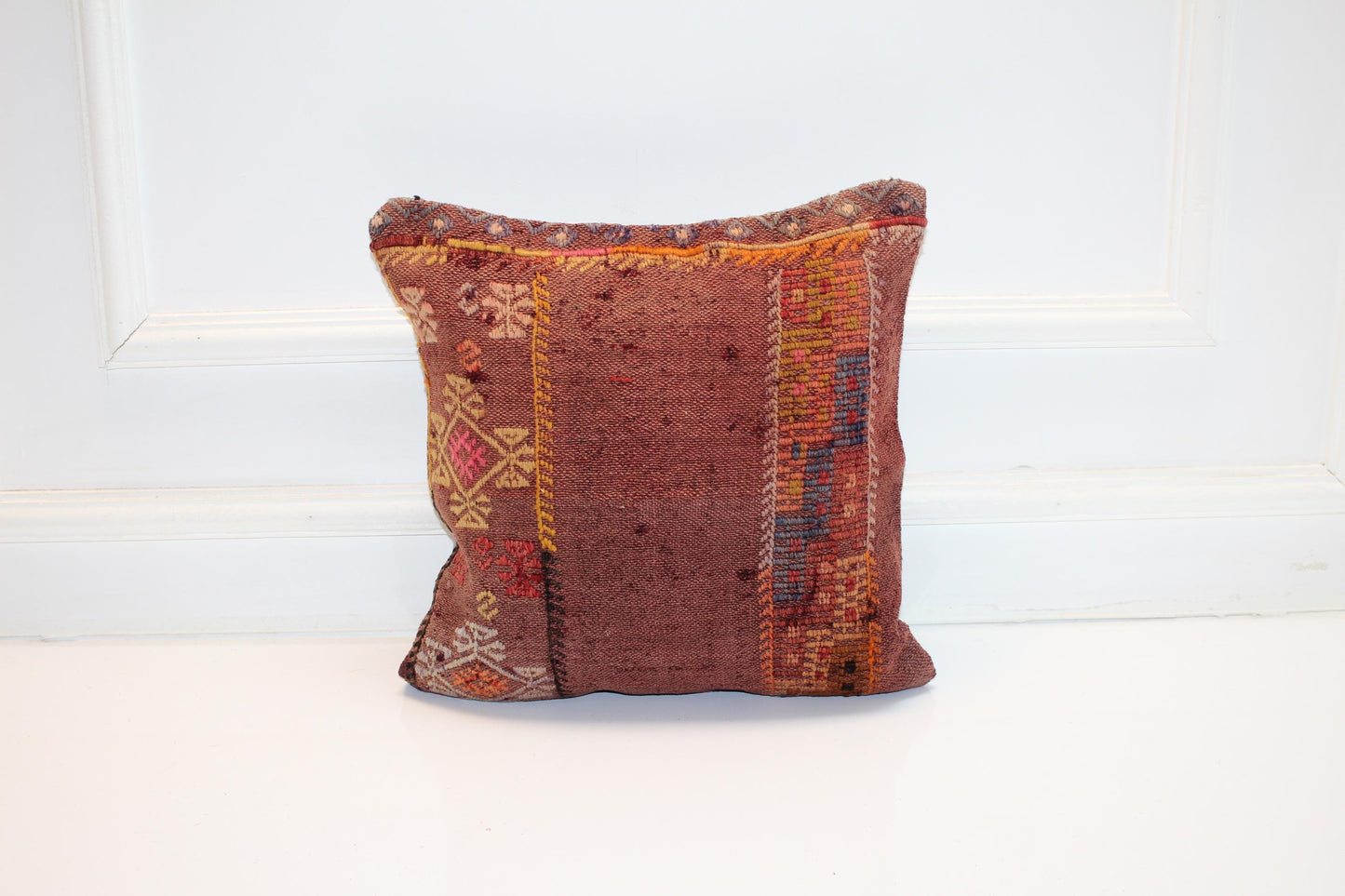 Warm Patchwork Kilim Pillow – Textured Folk Layers16x16 inch