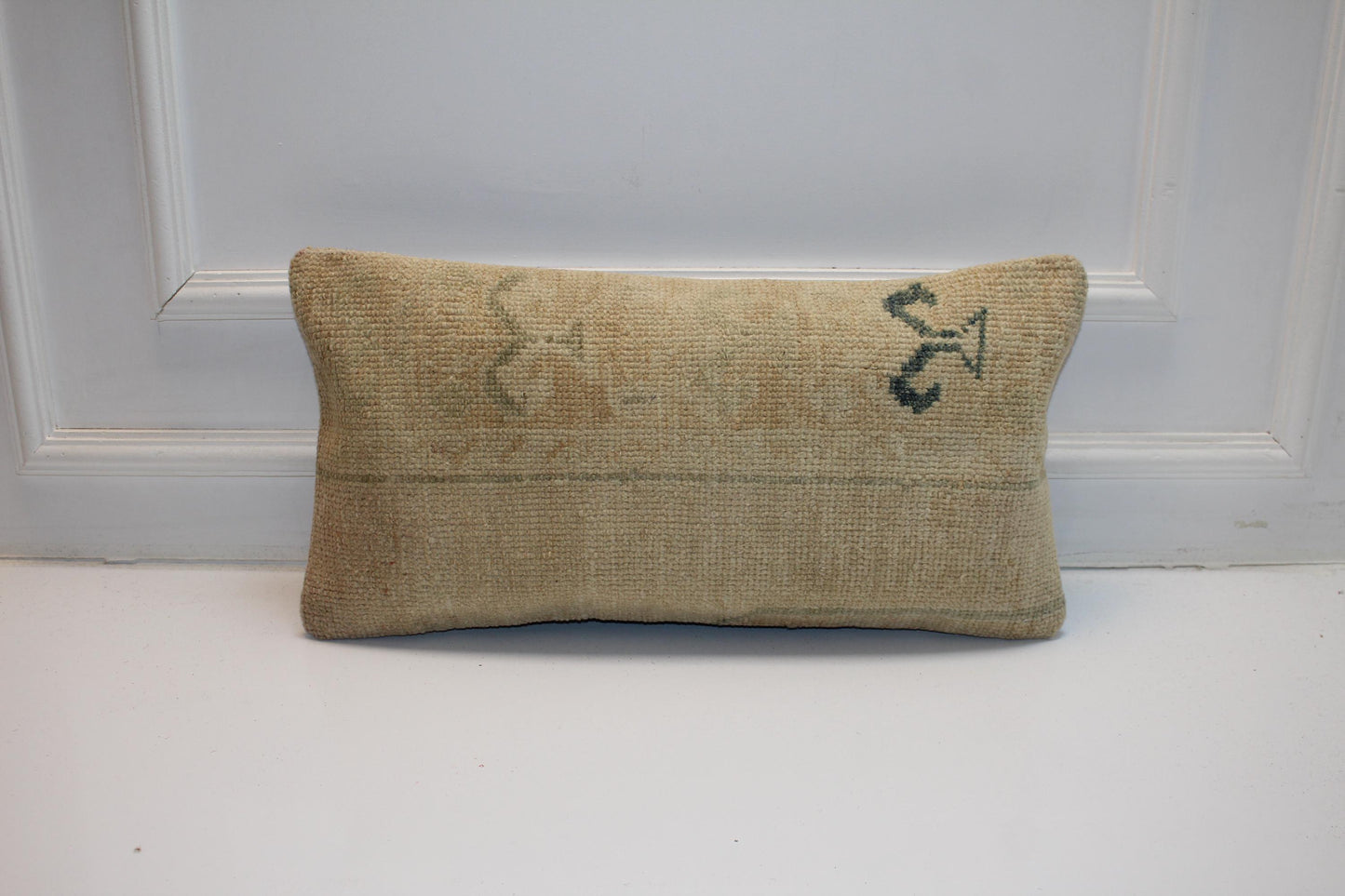 Minimal Primitive Anatolian Rug Cushion, Neutral Wabi Sabi Bench Pillow(12x24 in)