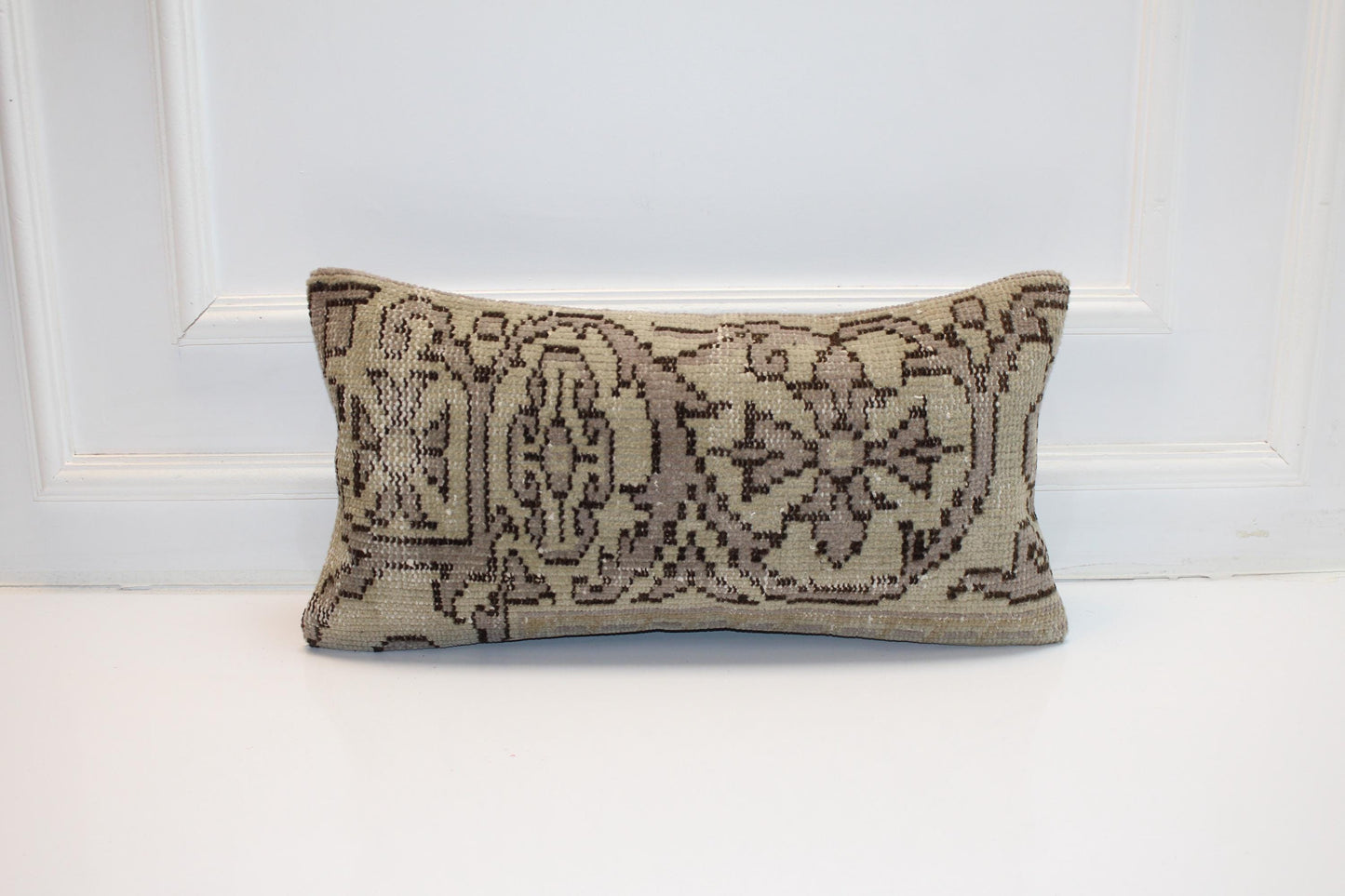 Vintage Turkish Rug Lumbar Pillow – Floral Kilim Cushion Cover, 12x24