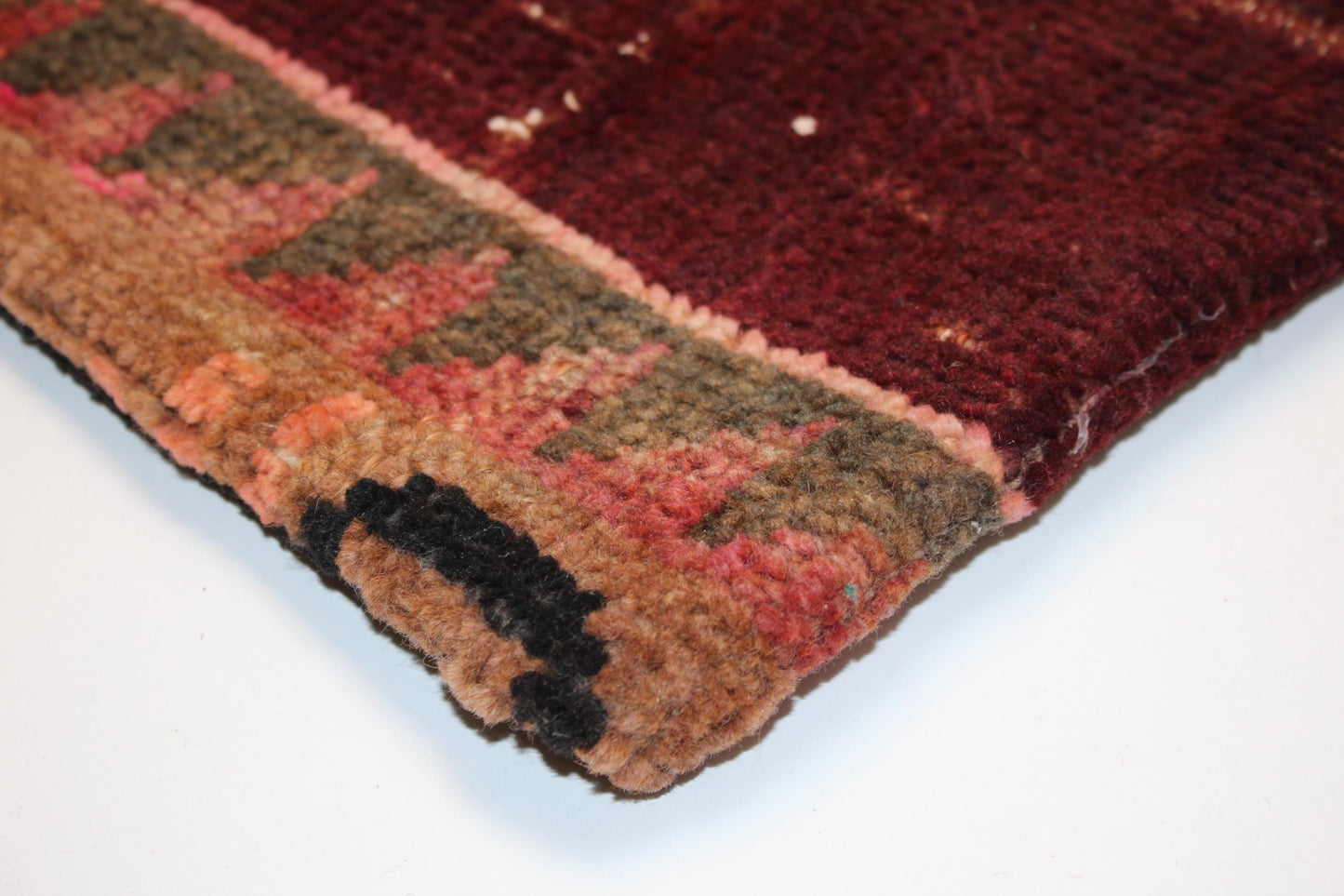 Deep Wine Kilim Pillow – Bold Rustic Accent 16x16 inch