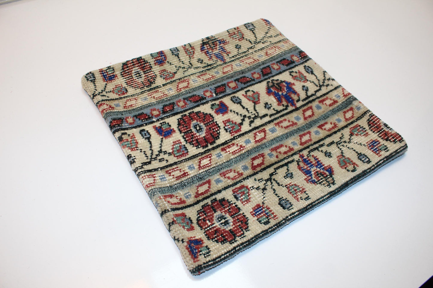 Floral Band Kilim Pillow – Vintage Folk Pattern 16x16 inch