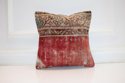 Red Floral Kilim Pillow Cover, Distressed Anatolian, Boho Home Decor (16x16 in)
