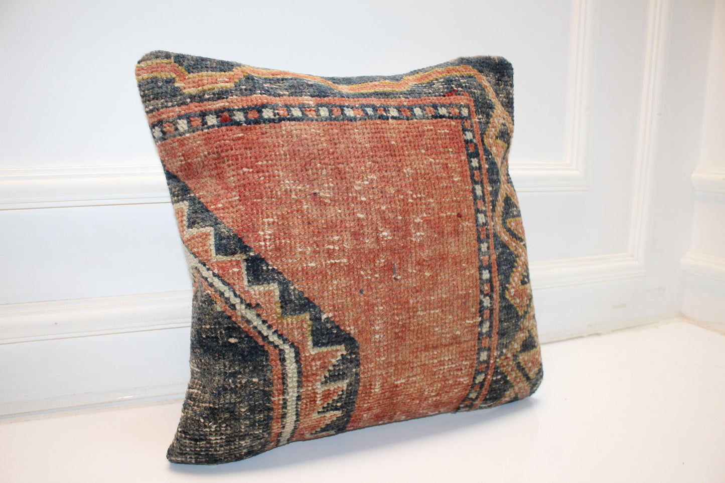 Terracotta Border Rug Cushion, Handwoven Anatolian Pillow, Classic Boho Ethnic Decorr(16x16 in)