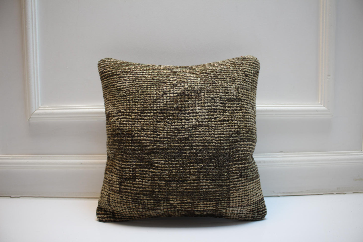 Minimal Wool Cushion, Neutral Earth Tone Kilim Pillow, Handmade Rustic Home Decor(16x16 in)