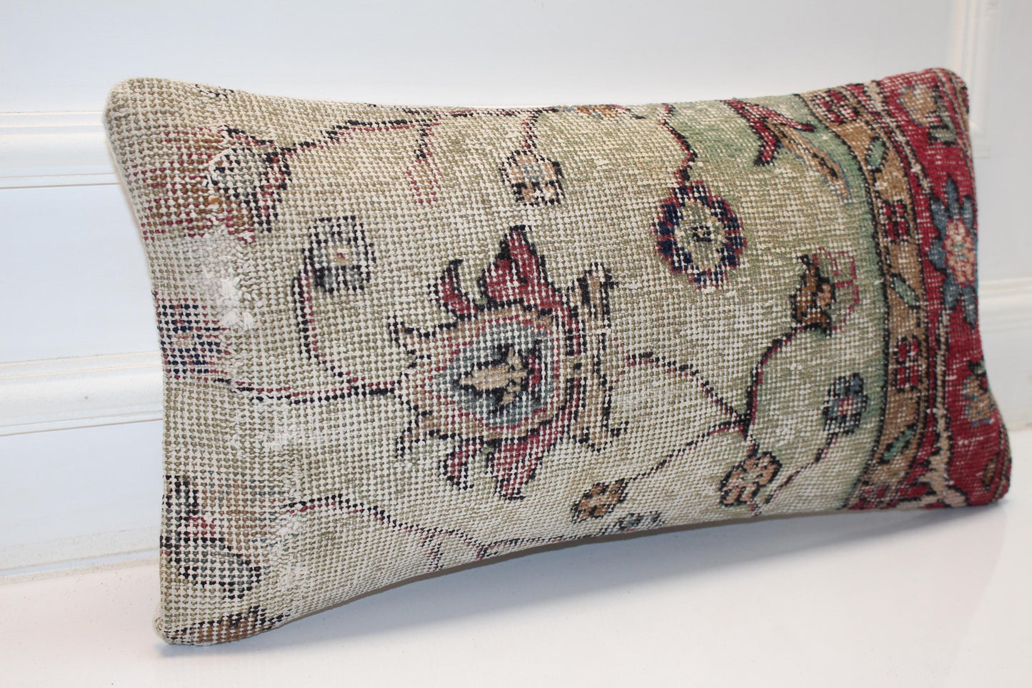 Faded Medallion Floral Rug Cushion in Soft Pastel Tones for Bench Decor(12x24 in)