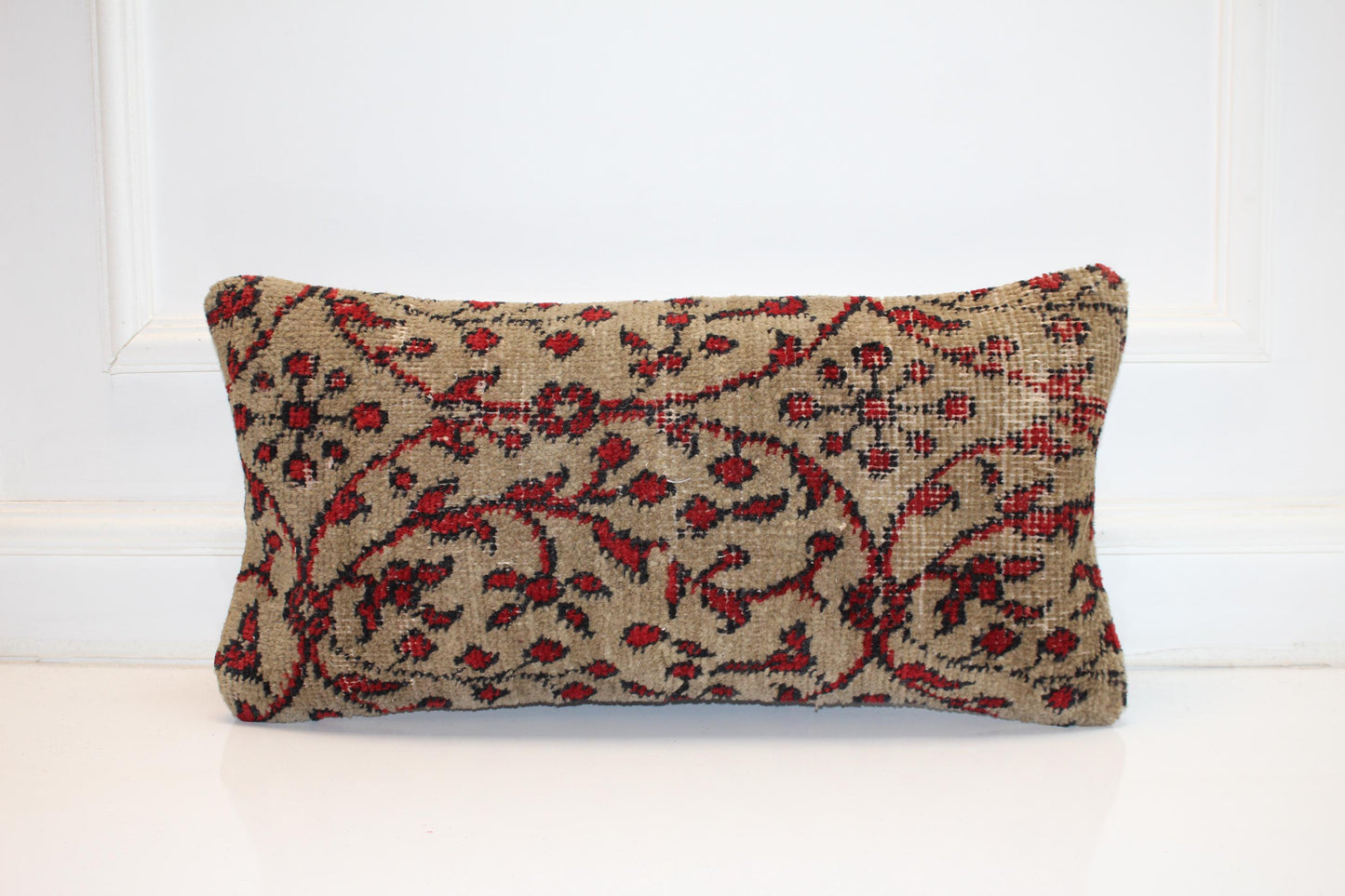 Red Floral Vine Pattern Rug Cushion on Beige Ground for Bench Decor(12x24 in)