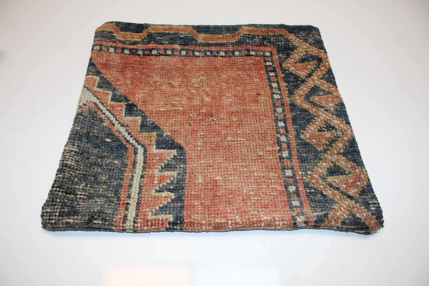 Terracotta Border Rug Cushion, Handwoven Anatolian Pillow, Classic Boho Ethnic Decorr(16x16 in)