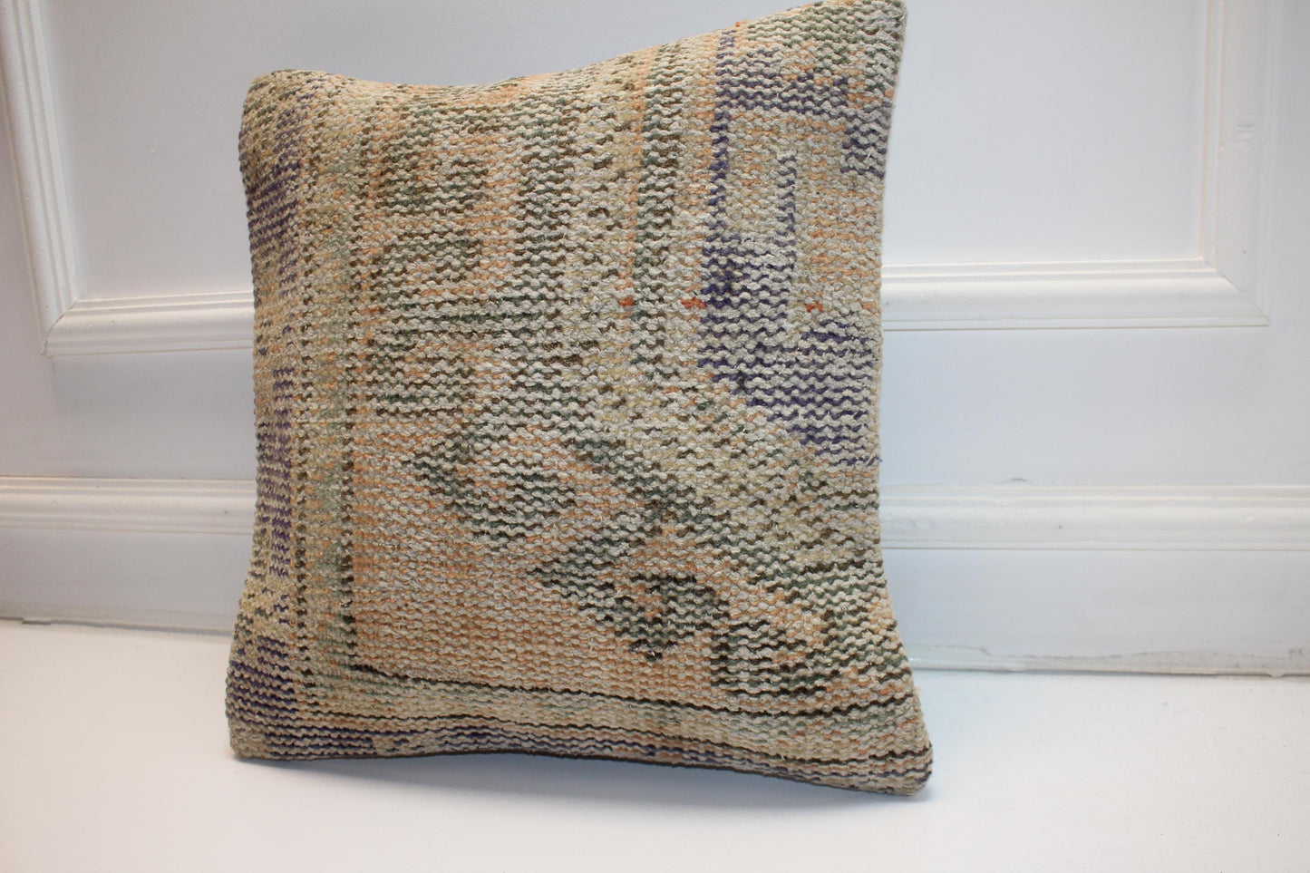 Vintage Turkish Kilim Pillow Cover, Boho Throw Cushion (16x16 in)