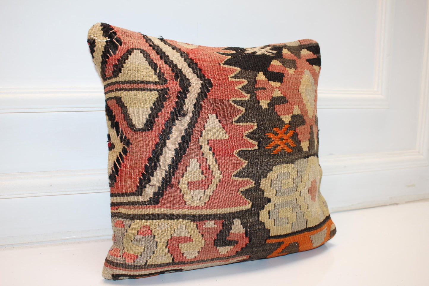 Vintage Turkish Kilim Pillow Cover, Geometric Woven Rug Cushion (16x16 in.)
