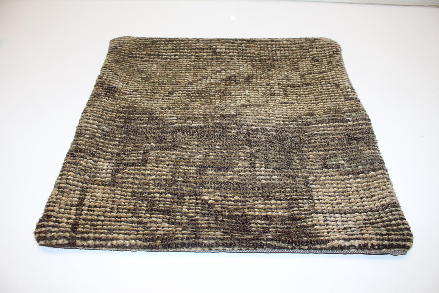 Minimal Wool Cushion, Neutral Earth Tone Kilim Pillow, Handmade Rustic Home Decor(16x16 in)