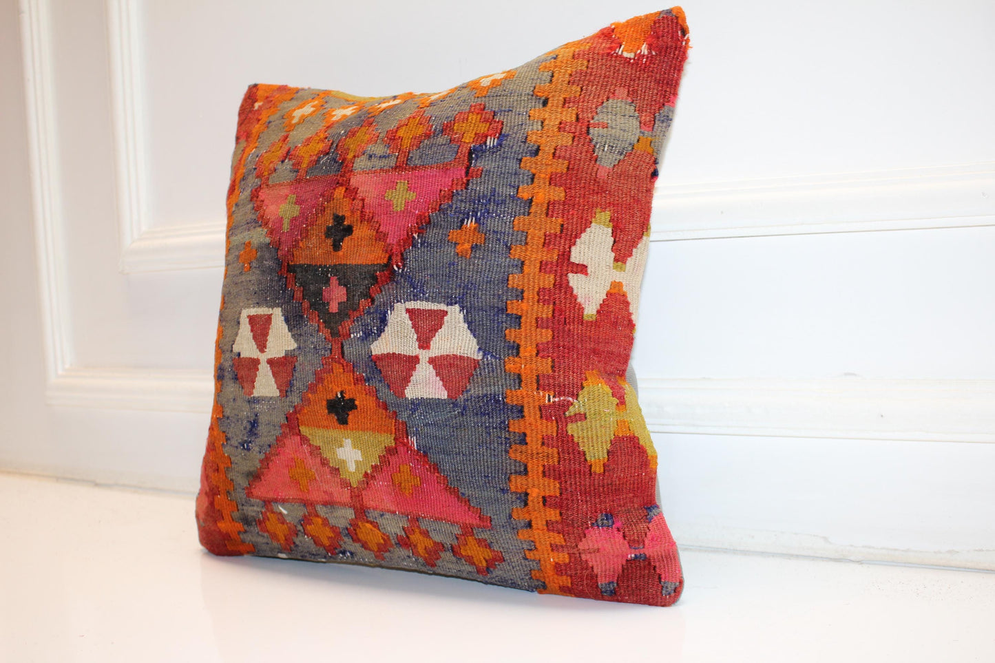 Handwoven Anatolian Rug Cushion, Boho Ethnic Home Decor, Rustic Sofa Accent Pillow(16x16 in)