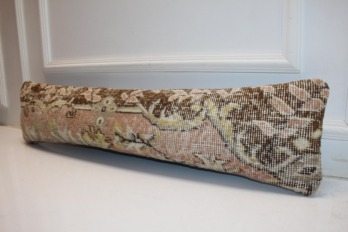 Floral Anatolian Kilim Cushion, Soft Neutral Boho Bench Decor