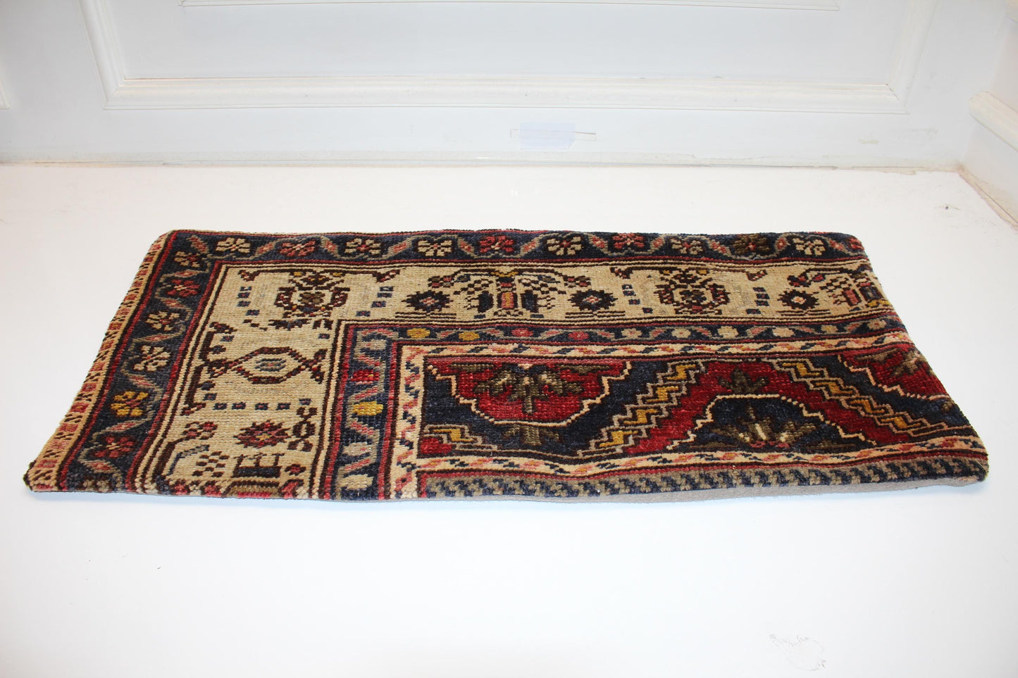 Handmade Turkish Kilim Lumbar Pillow Cover | Cream, Beige, Burgundy (16x32 in.)