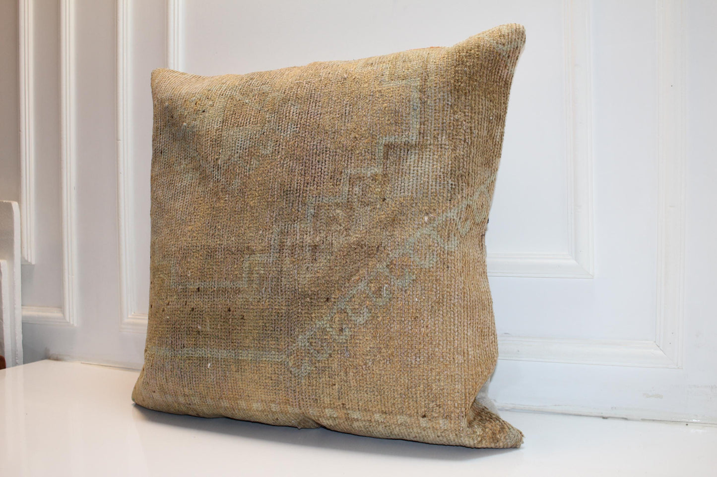 Vintage Turkish Kilim Pillow Cover, Boho Neutral Cushion (27x27 inch)