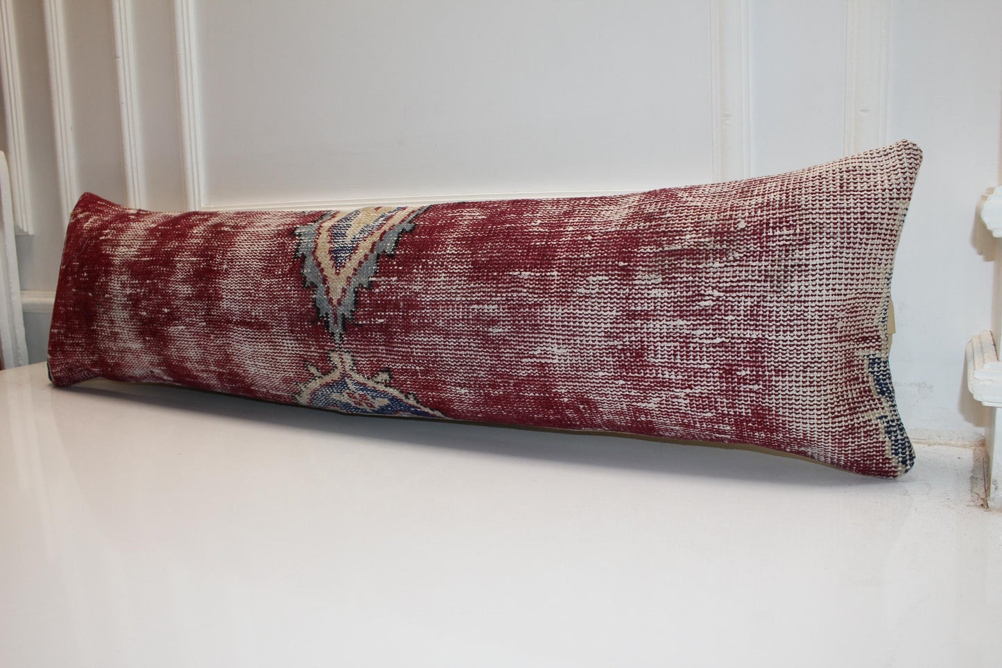 Long Crimson Weave Segment, Central Chevron Mark on Soft Ground, Horizontal Fabric Element 12X48