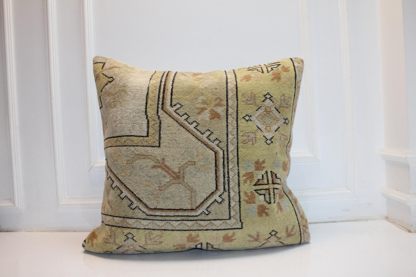 Vintage Turkish Kilim Pillow Cover | Boho Garden Cushion, 27x27 Inch