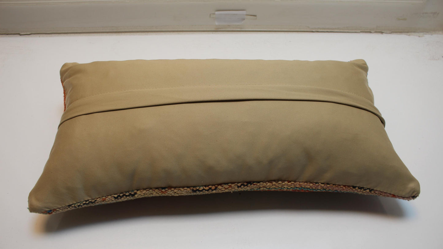 Vintage Turkish Rug Bench Lumbar 12x24 – Textured Anatolian Weave Cushion