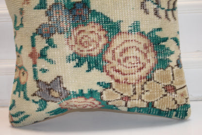 Handmade Kilim Pillow Cover: Floral Ivory Green Rose Accent (16x16 in)
