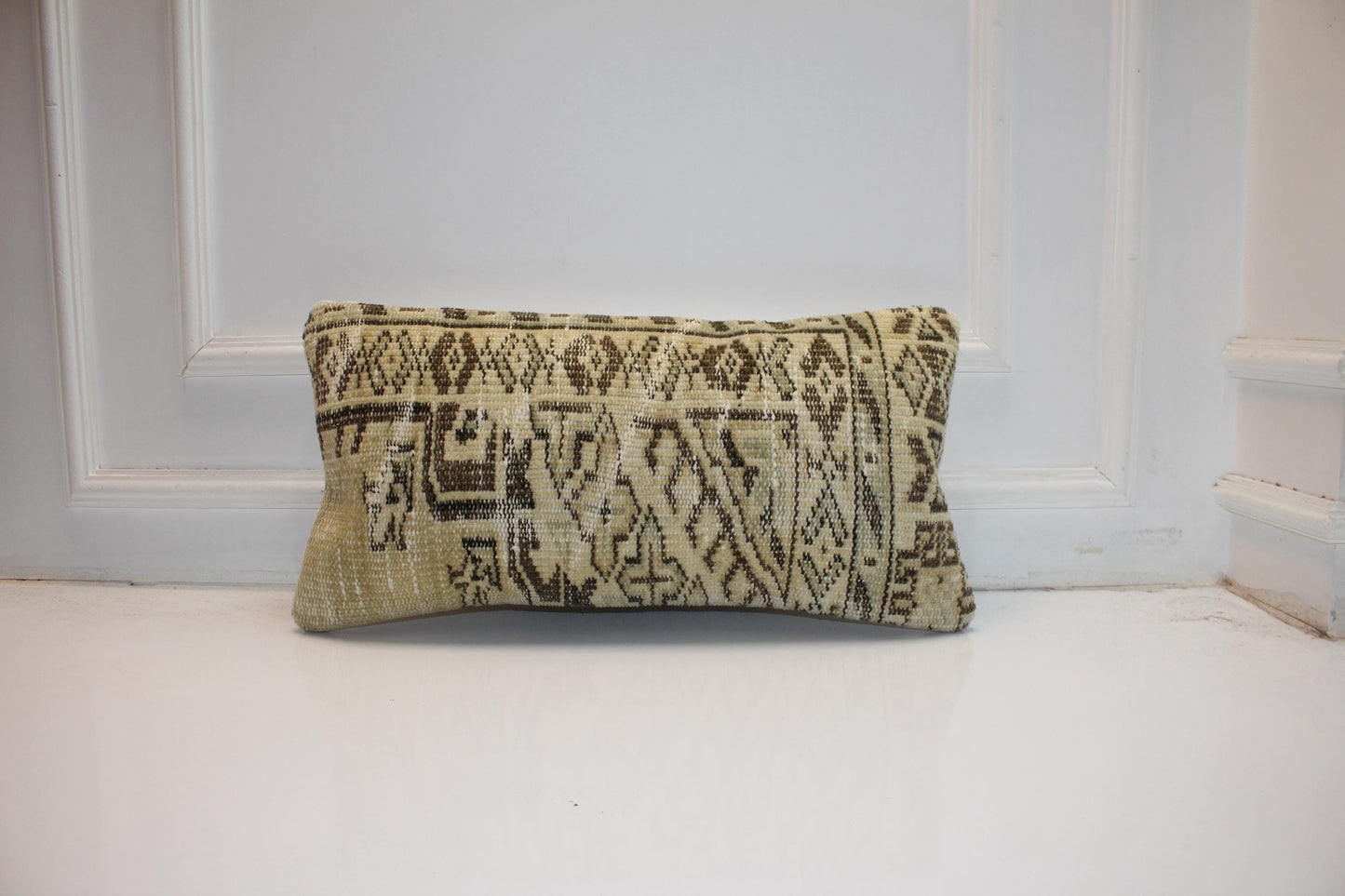 Handmade Kilim Pillow Cover – Upcycled Tribal Rug Lumbar Cushion 12x24