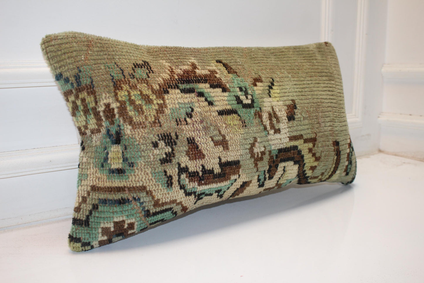 Handmade Kilim Pillow Cover – Upcycled Authentic Rug, 12x24 Sage Neutral