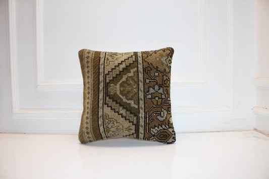 Handmade Kilim Pillow Cover: Camel Ivory Heritage Design Accent Cushion (16x16 in)