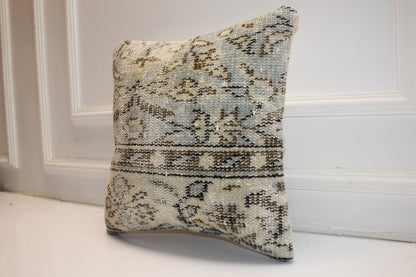 Handmade Kilim Pillow Cover: Upcycled Floral Wool Throw Cushion (16x16 in)
