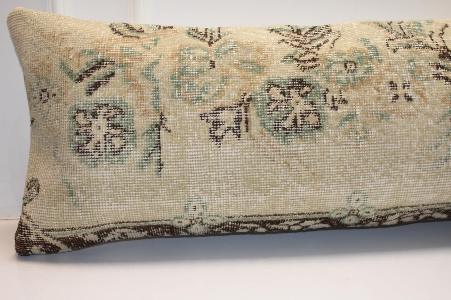 Vintage Turkish Kilim Bench Pillow Cover, Floral Lumbar Accent Cushion (16X48)